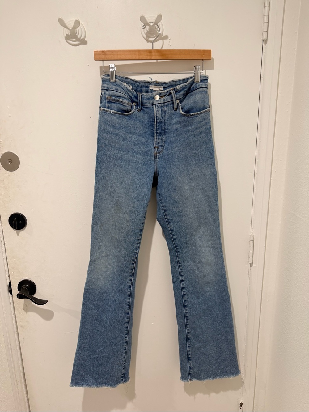 Good American High-Rise Flare Jeans - Picture 2 of 5